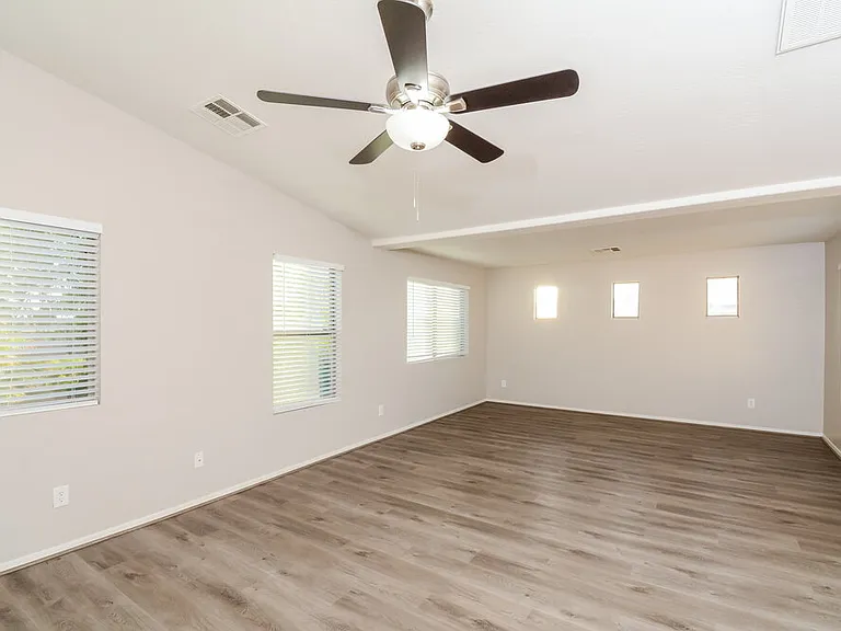 15028 W Statler St — Photo 8