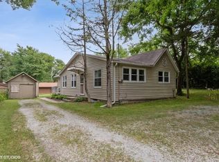 772 Linder Rd NE, Iowa City, IA 52240