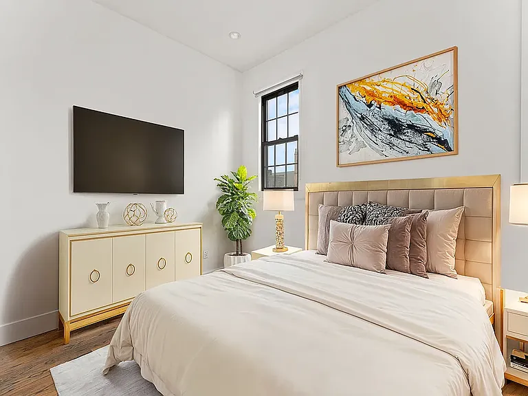 1863 Himrod St #1R — Photo 6