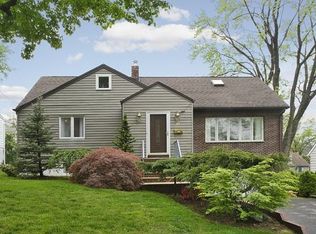 11 Bryn Mawr Rd, West Orange, NJ 07052