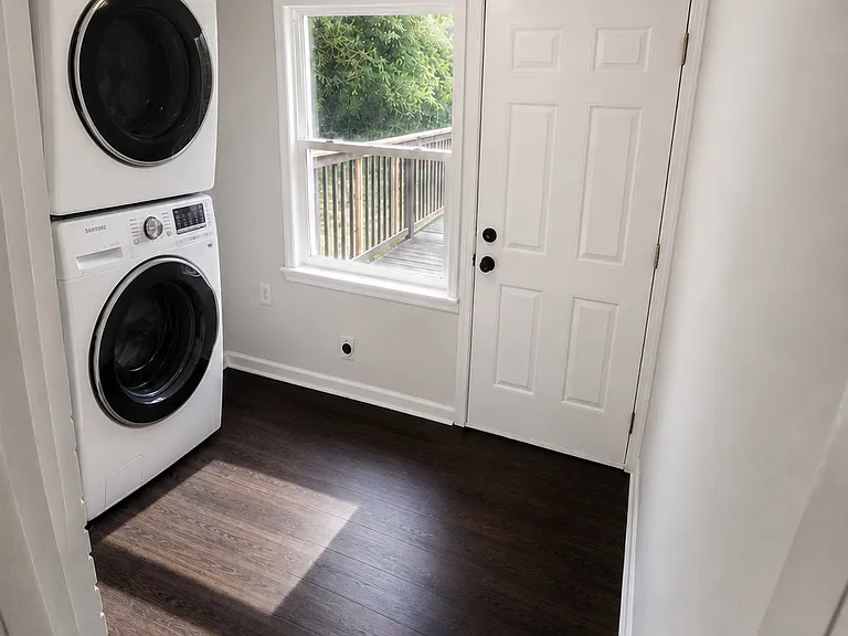 1411 Stansfield Dr — Photo 13