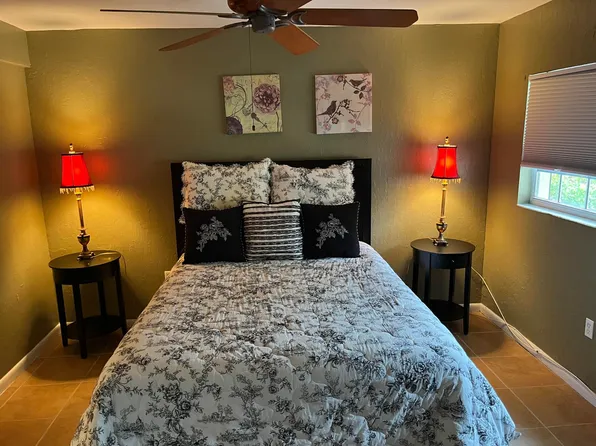 3520 23rd Ave SW, Naples, FL 34117