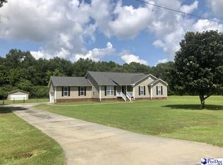 1203 Barkley Dr, Bennettsville, SC 29512
