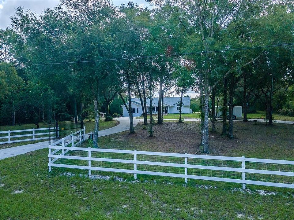 1st image of 4922 OAKFIELD CIRCLE