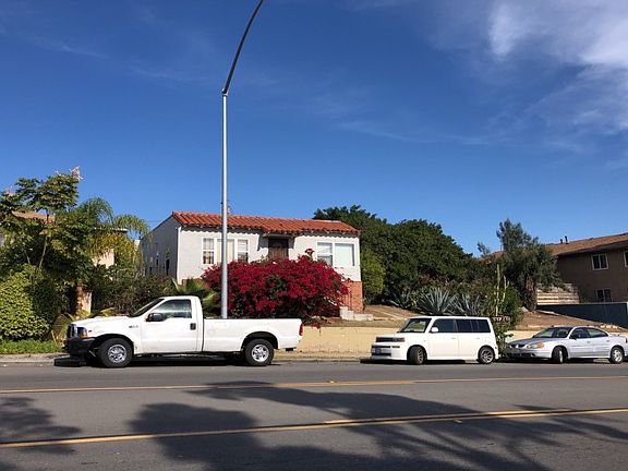 3rd image of 4042 National Ave