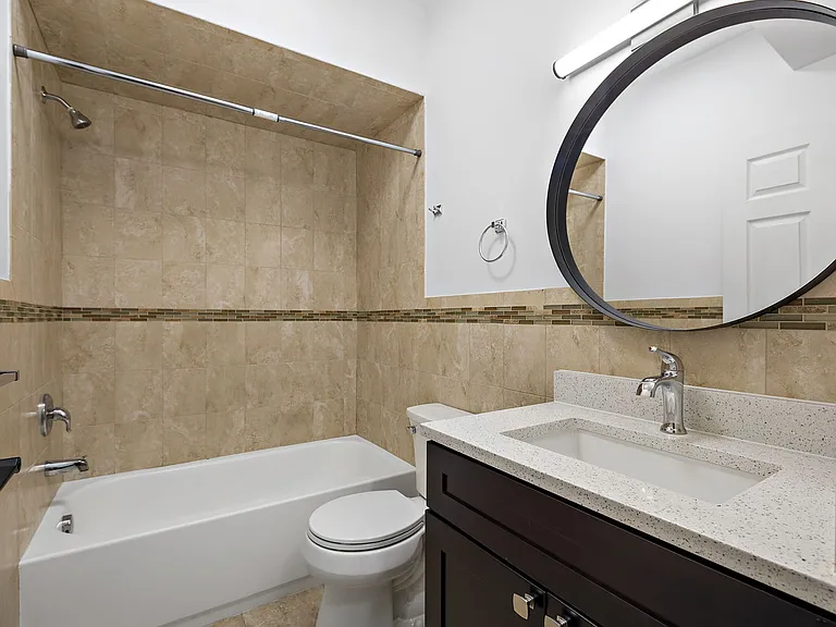 84-86 Astor Street — Photo 14