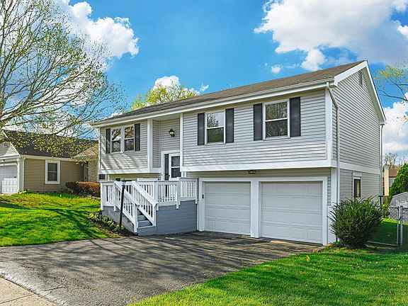 3rd image of 3751 Harborough Dr
