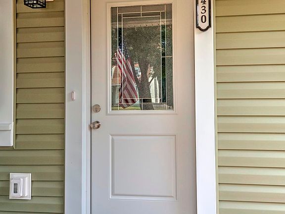 2nd image of 1430 Shenandoah Ave