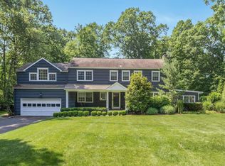 21 Roxbury Ln, Wilton, CT 06897