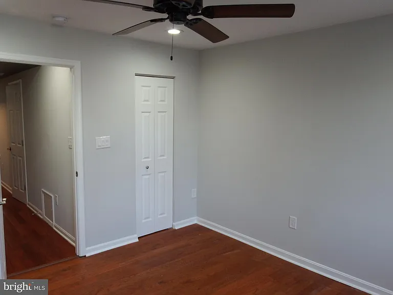 924 S Robinson St — Photo 18