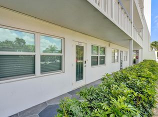 1112 Oakridge #1112, Deerfield Beach, FL 33442