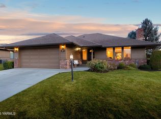 101 N 48th Ave #38, Yakima, WA 98908