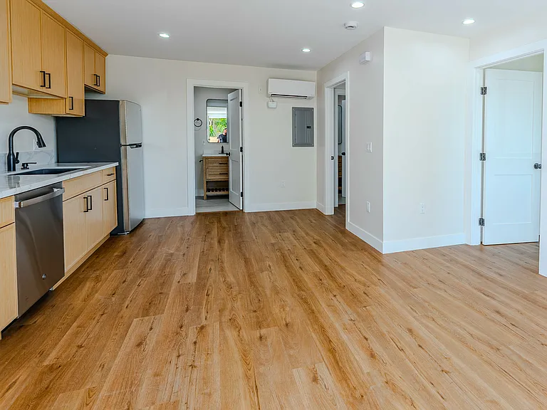 456 S Breed St #28 — Photo 3