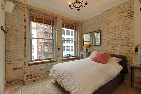 Sold by Corcoran | media 6