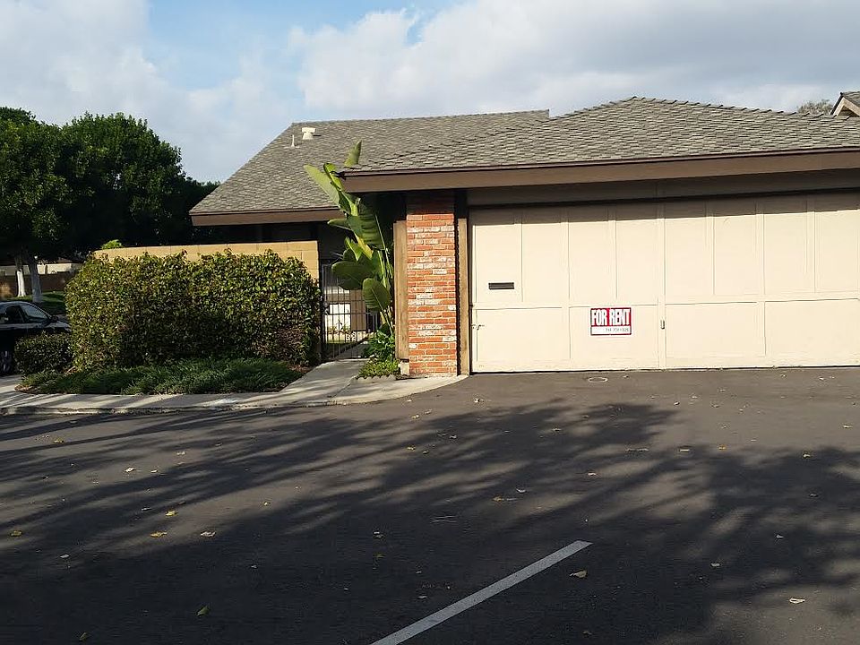 1st image of 2138 E Wellington Ave