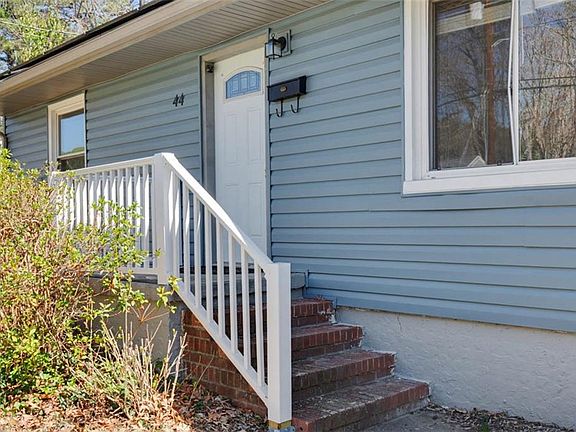 5th image of 44 Normandy Ln