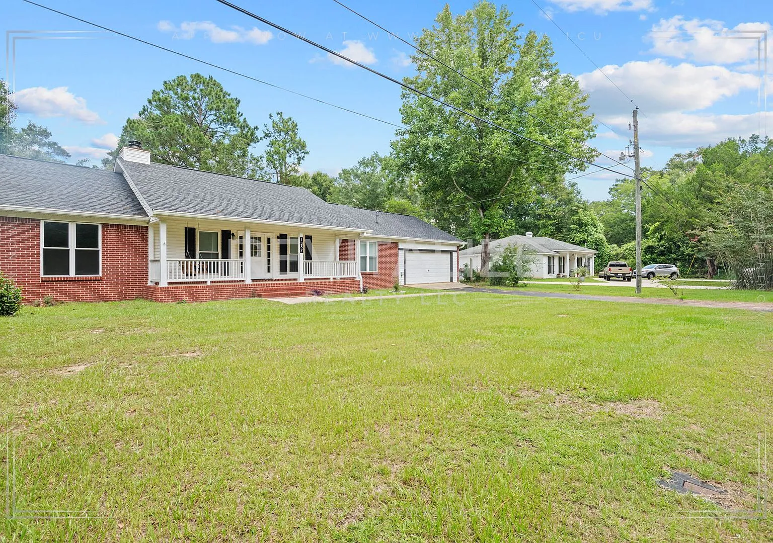 Beautifully Updated 3-Bedroom Home with Fenced Yard & Double Garage! — Photo 3
