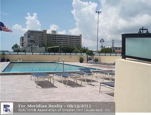 2nd image of 5100 Dupont Blvd APT 5J