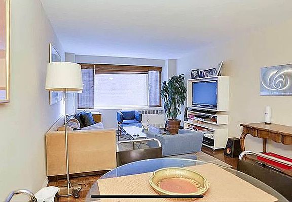 3rd image of 411 E 53rd St APT 9A