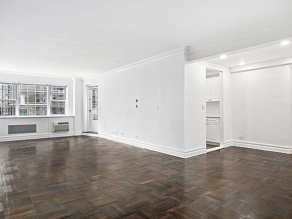 3rd image of 301 E 66th St APT 9F