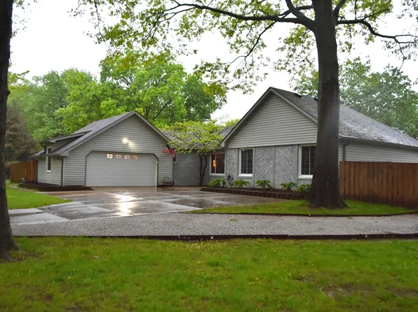 2370 Woodland Trce, Plainfield, IN 46168