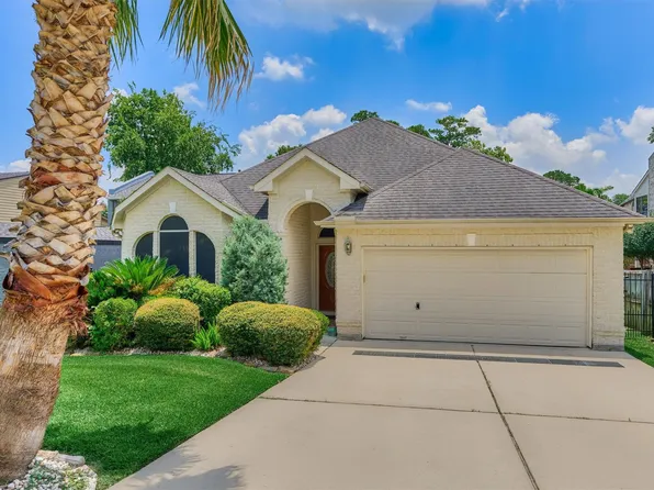 738 Lake View Dr, Montgomery, TX 77356