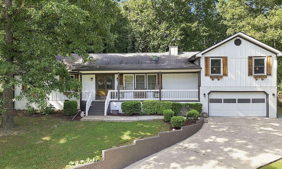 1st image of 9302 Rockshire Ln