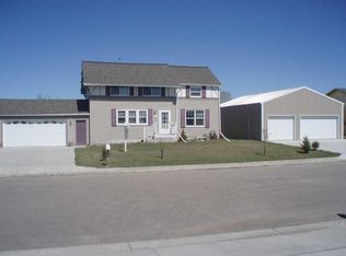 1003 Wilson Ave, Crookston, MN 56716