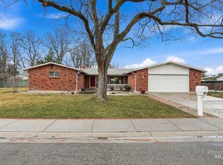 10860 W Mohawk Dr, Boise, ID 83709
