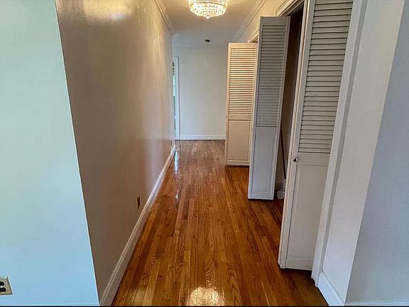 2nd image of 264 Morsemere Ave