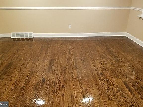 3rd image of 3709 Vader Dr