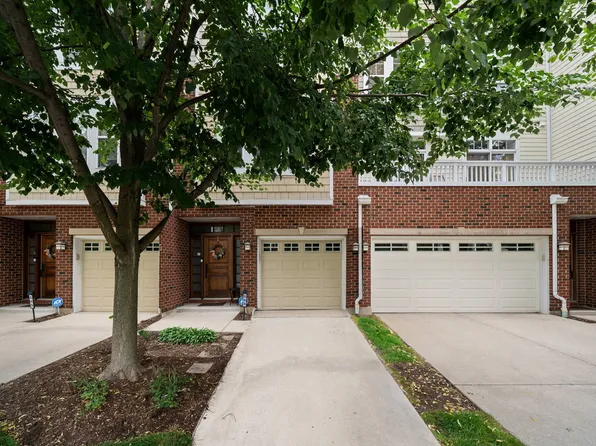 507 Grove Ln #H, Forest Park, IL 60130