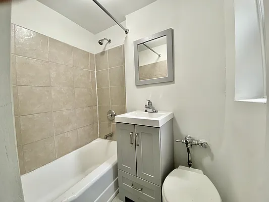 Rented by A P Realty Group NY LTD | media 9