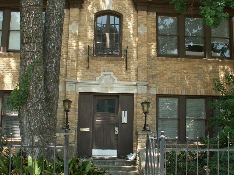 1603 Oakdale St #6 — Photo 1
