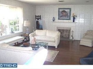 1226 Fairy Hill Rd, Rydal, PA 19046