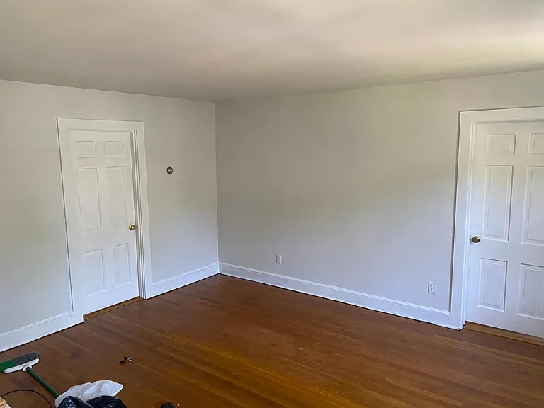 98 Main St #3 — Photo 1