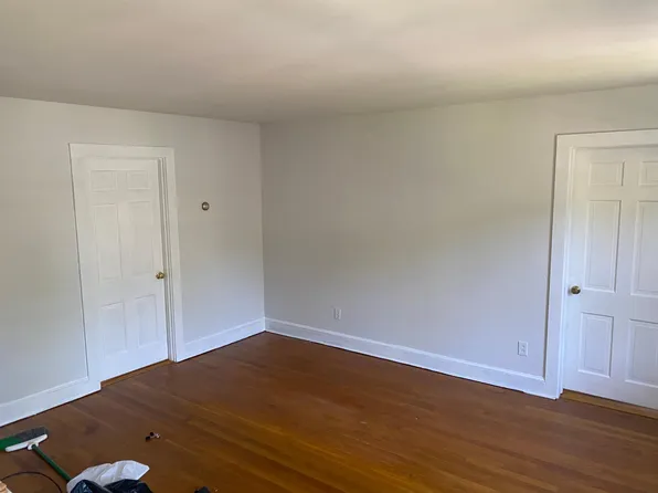 98 Main St APT 3, Kingston, MA 02364