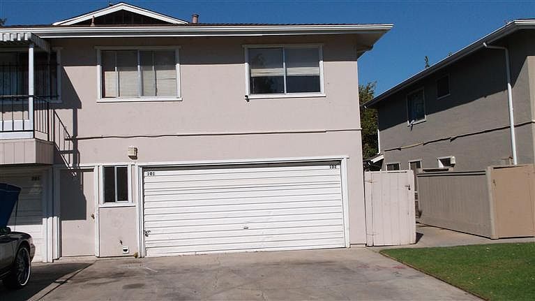 2nd image of 2567 W Fairmont Ave APT 204