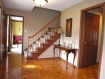3rd image of 9539 Ambleside Dr