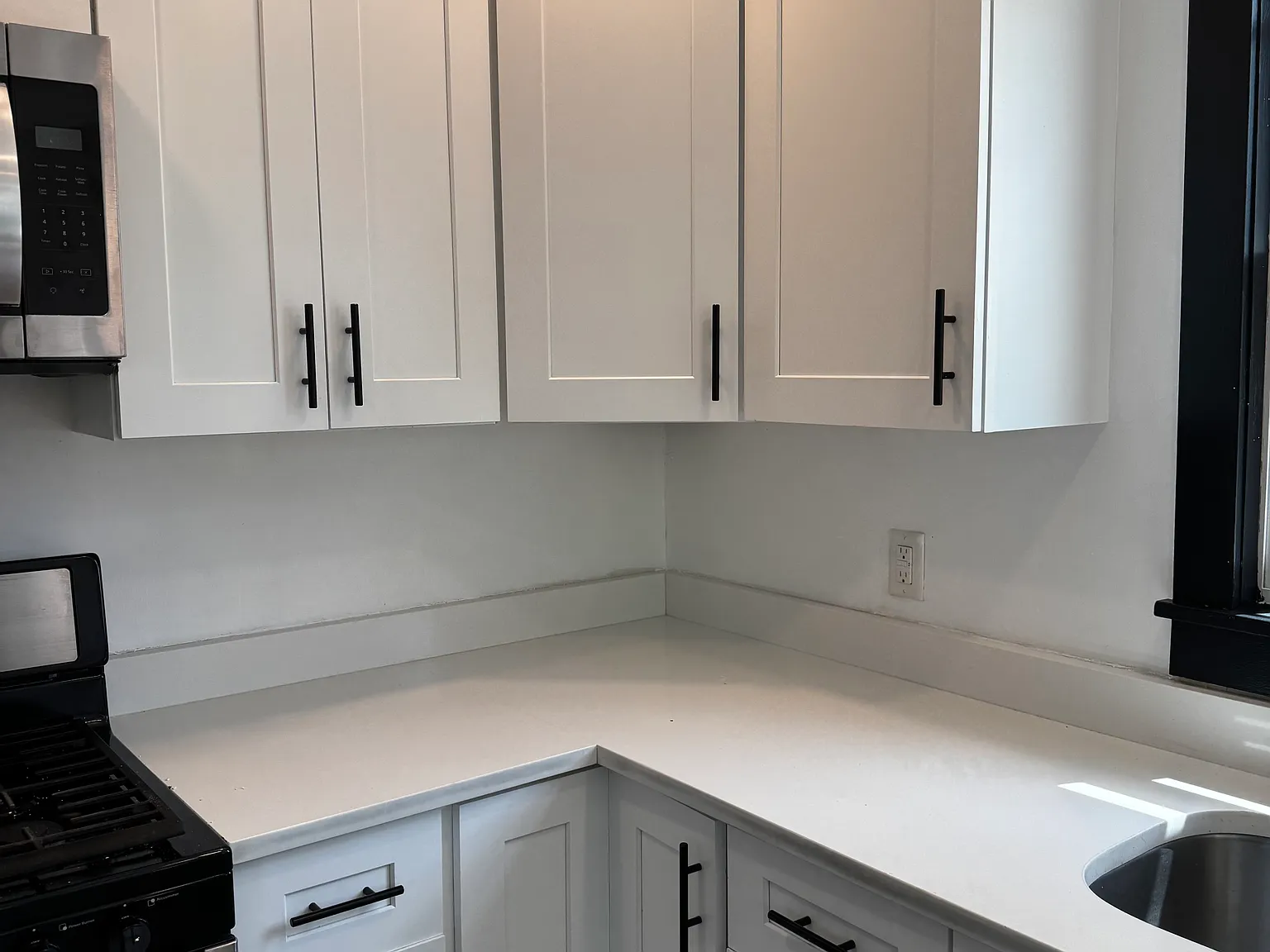 3 bed, $1,650 — Photo 3