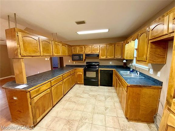 2nd image of 12790 Union Church Dr