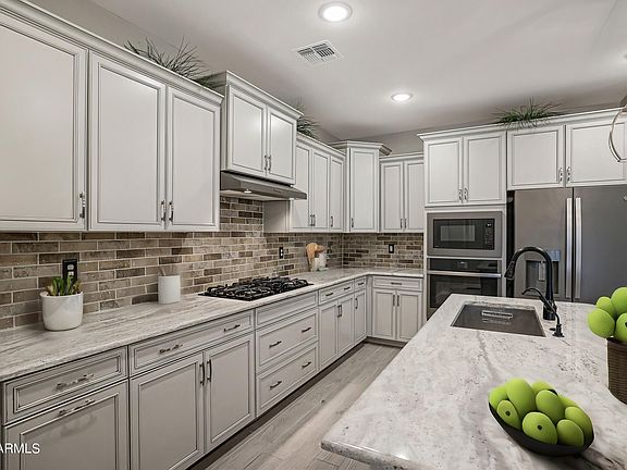 4th image of 15177 W MCKINLEY Street