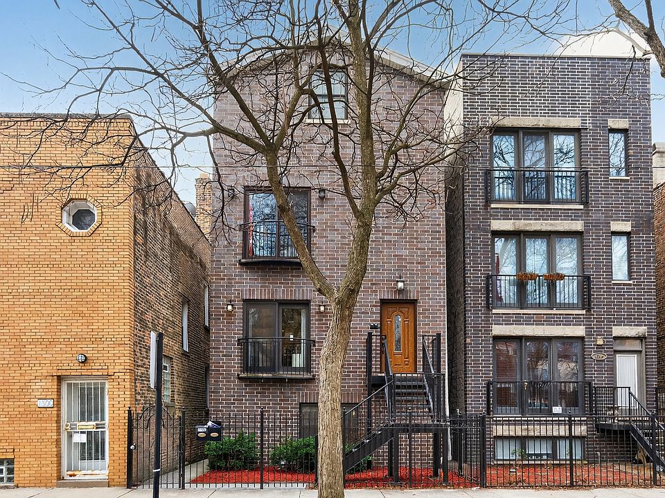 1st image of 1502 N Artesian Ave #1