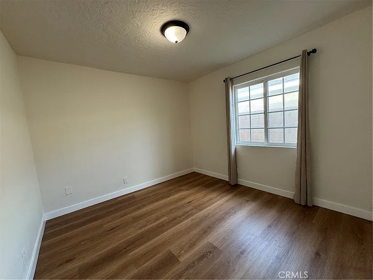 312 Silton Ave — Photo 15