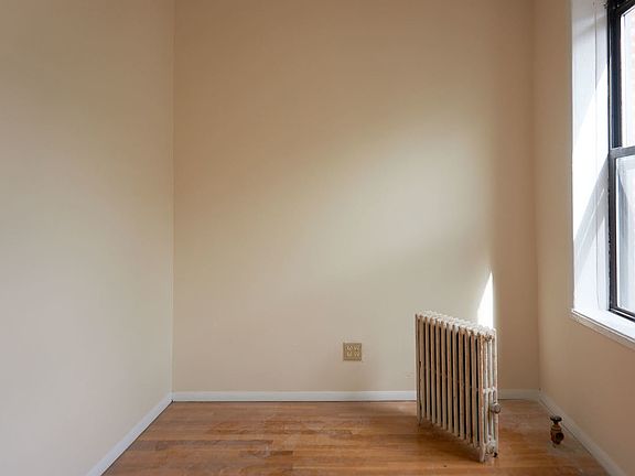 2nd image of 24-35 Steinway St #16A