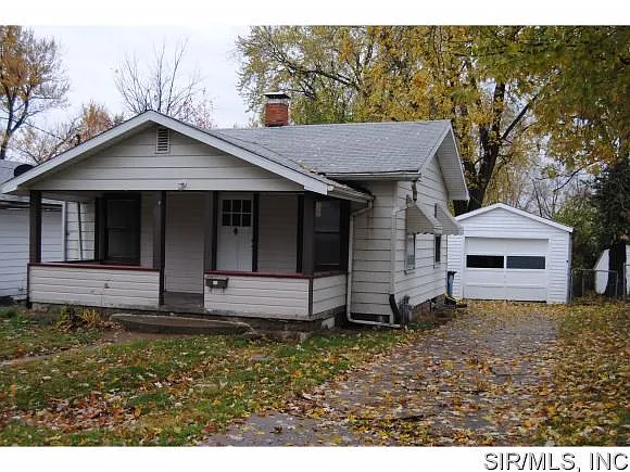604 Porter St photo 1