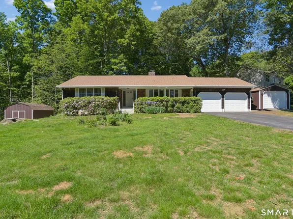 10 Chris Drive, Montville, CT 06382
