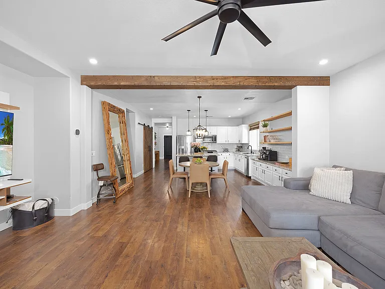 1294 E Apricot Ln — Photo 10
