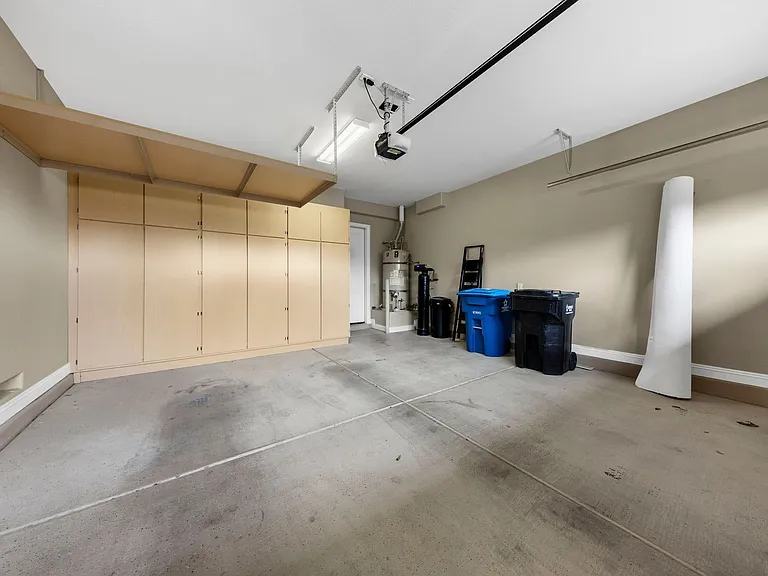 2776 Liberation Dr — Photo 38