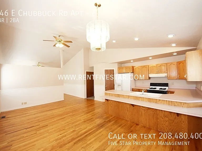 246 E Chubbuck Rd #E — Photo 6